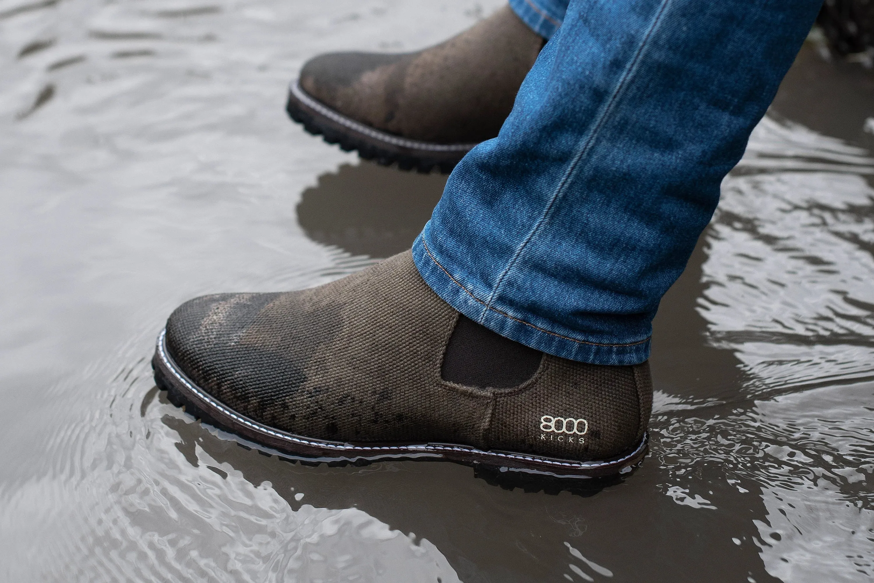 The Crossover Chelsea for Men in Dark Brown